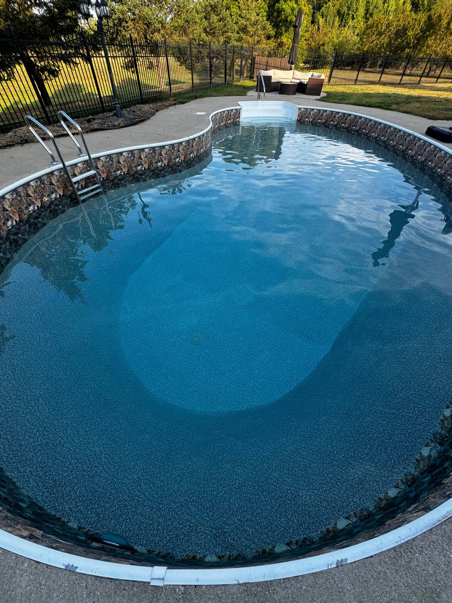 GLI - Flagstone Tan with Sandstone Tan